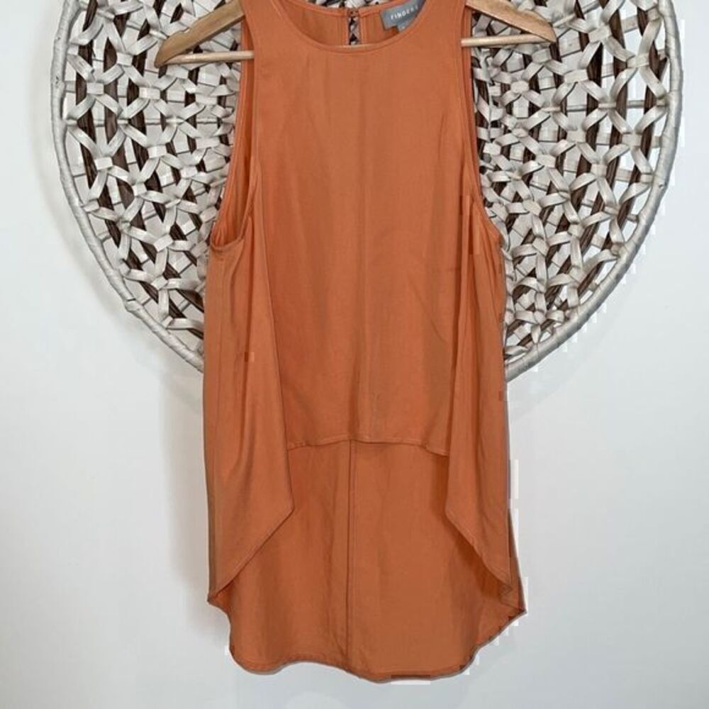 Finders Keepers orange sleeveless blouse size small